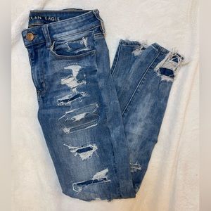 American Eagle High Rise Jegging distressed jeans